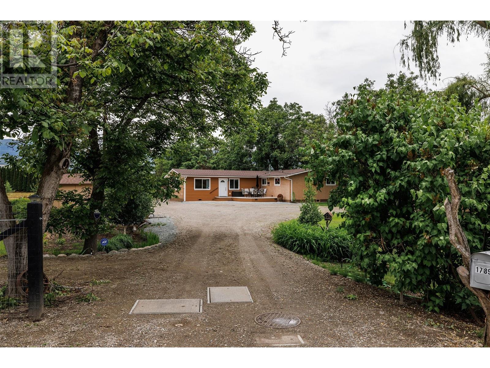 Property at 1789 Munson Road image 2