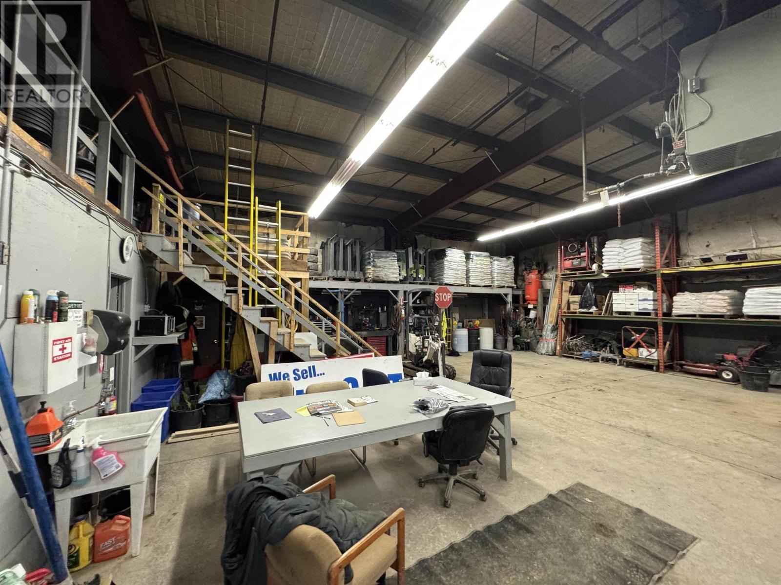 130 Bluewater Road, Bedford, Nova Scotia  B4B 1G7 - Photo 11 - 202505301