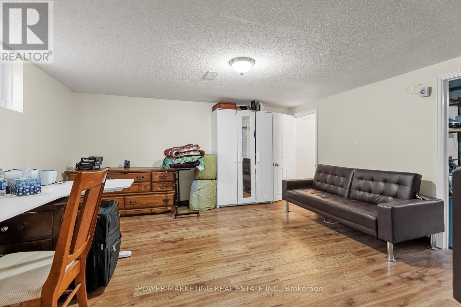 1047 Hollington Street, Ottawa, Ontario  K1Z 6L2 - Photo 29 - X12029167