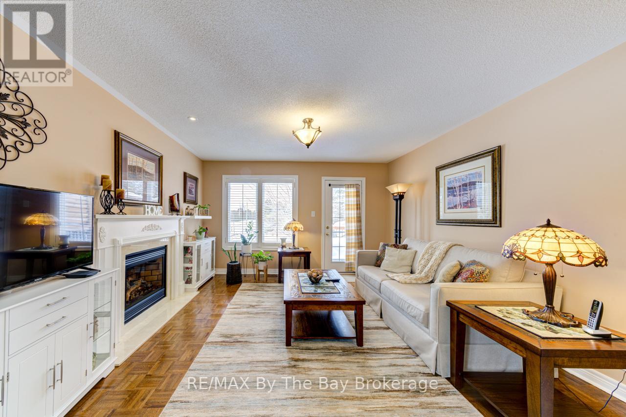 2 Princess Point Drive, Wasaga Beach, Ontario  L9Z 3C3 - Photo 18 - S11986079