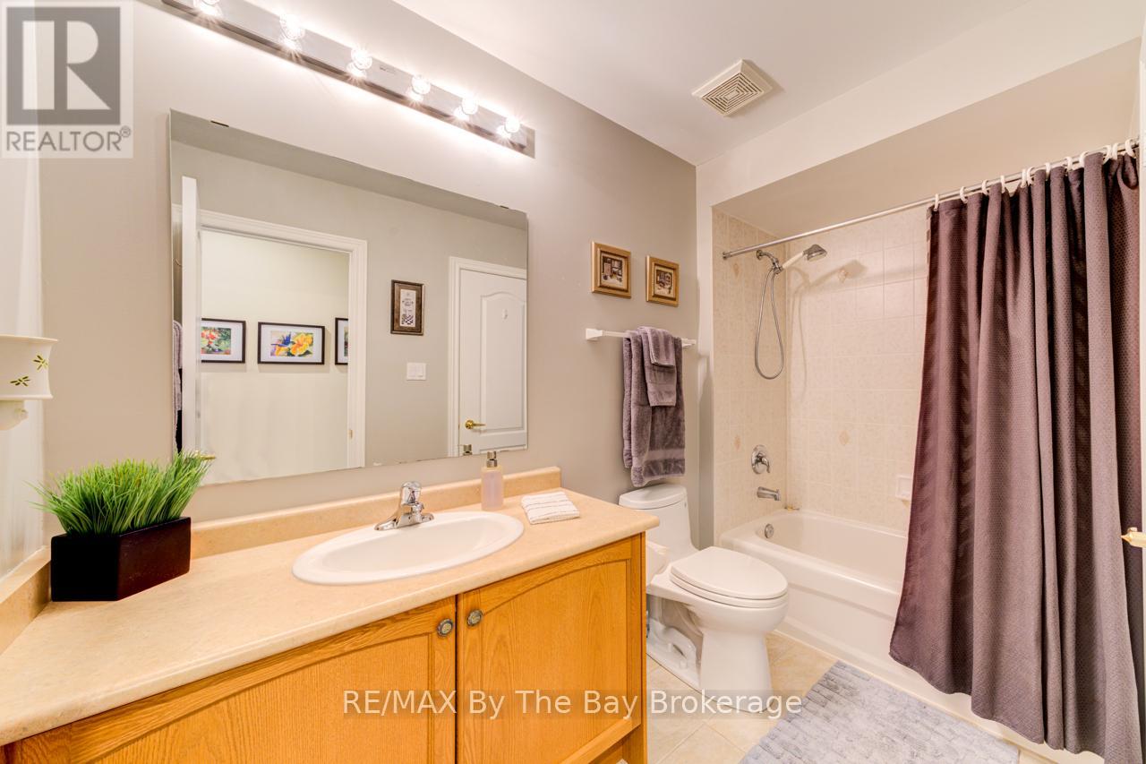 2 Princess Point Drive, Wasaga Beach, Ontario  L9Z 3C3 - Photo 25 - S11986079