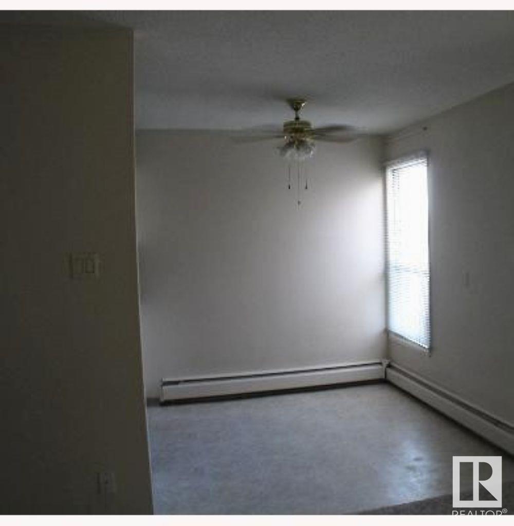 #116 7220 144 Av Nw, Edmonton, Alberta  T5C 3E4 - Photo 3 - E4425815