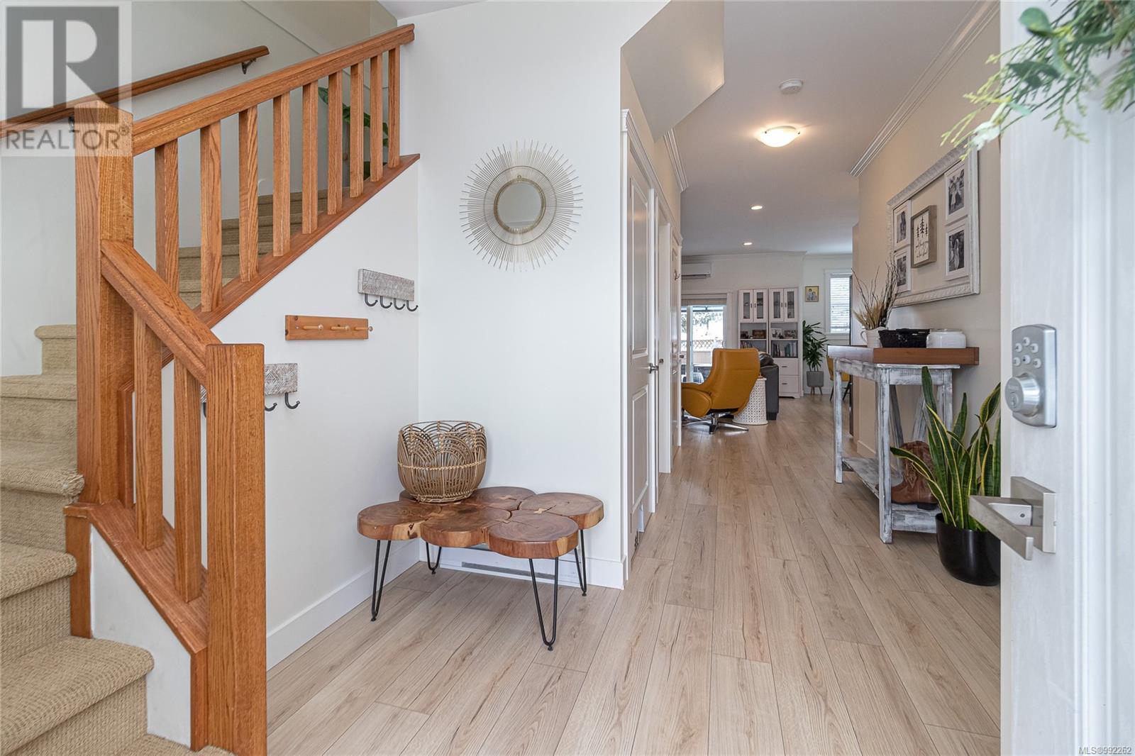 Property at 2796 Lake End Rd image 3