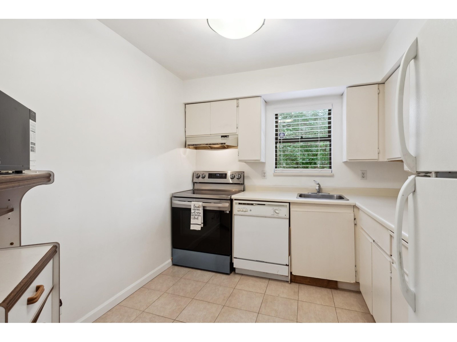 200 10620 150 Street, Surrey, British Columbia  V3R 7R9 - Photo 10 - R2966218