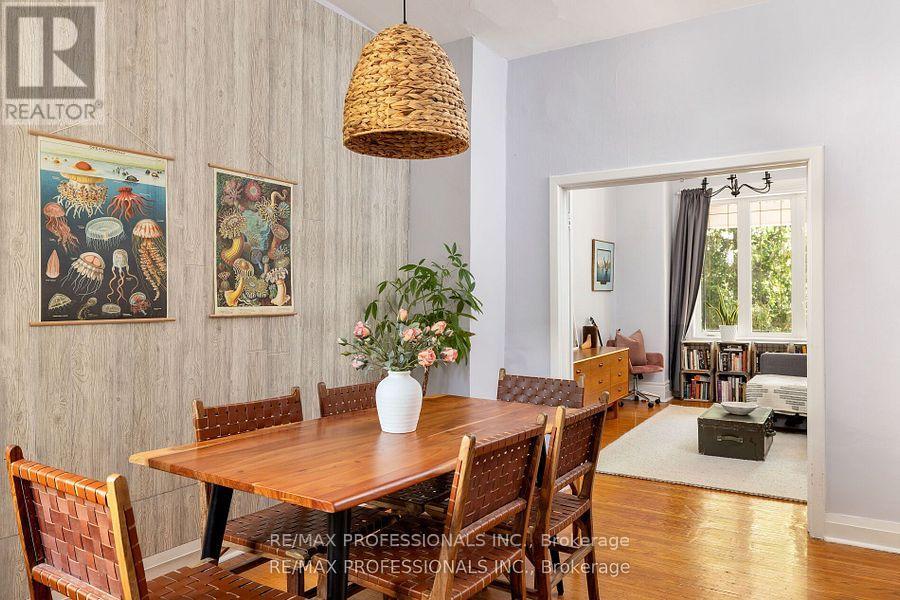 Property at 58 MASSEY STREET image 2