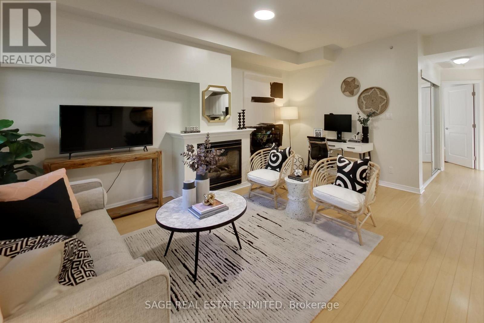 Property at 203 - 1785 EGLINTON AVENUE E image 4