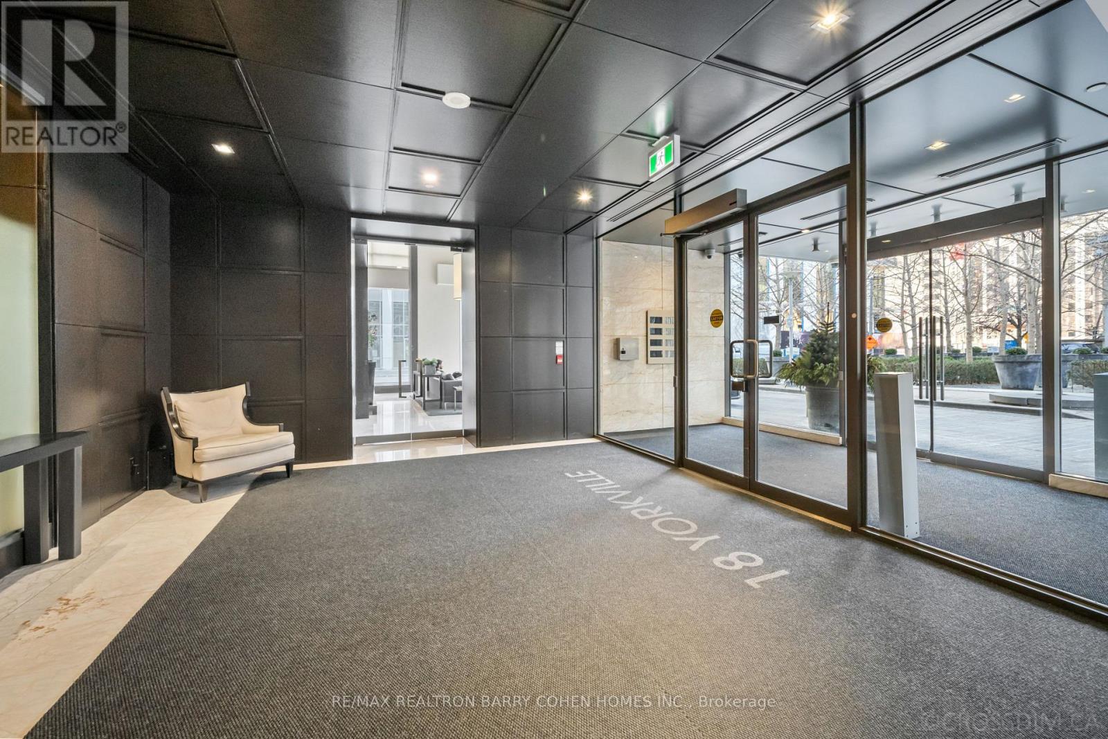 2901 - 18 Yorkville Avenue, Toronto, Ontario  M4W 3Y8 - Photo 10 - C12029213