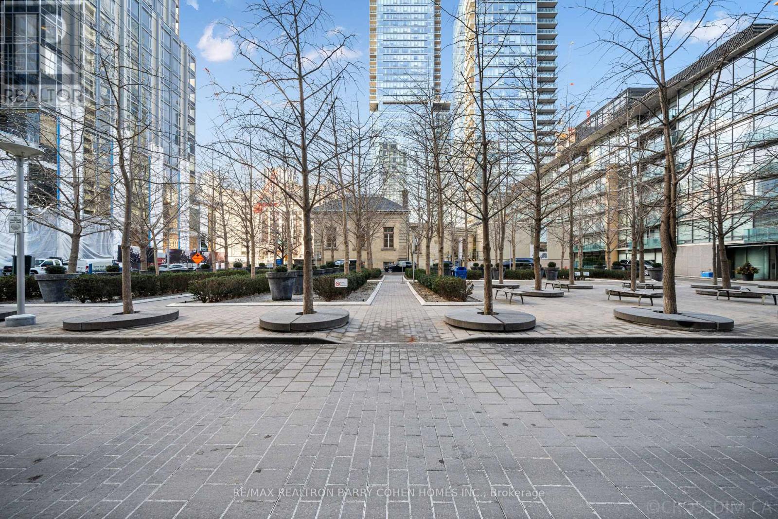 2901 - 18 Yorkville Avenue, Toronto, Ontario  M4W 3Y8 - Photo 3 - C12029213