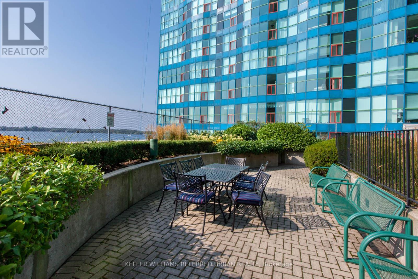 302 - 77 Harbour Square, Toronto, Ontario  M5J 2S2 - Photo 30 - C12029232
