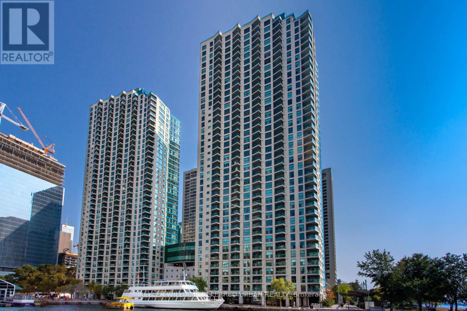 302 - 77 Harbour Square, Toronto, Ontario  M5J 2S2 - Photo 33 - C12029232