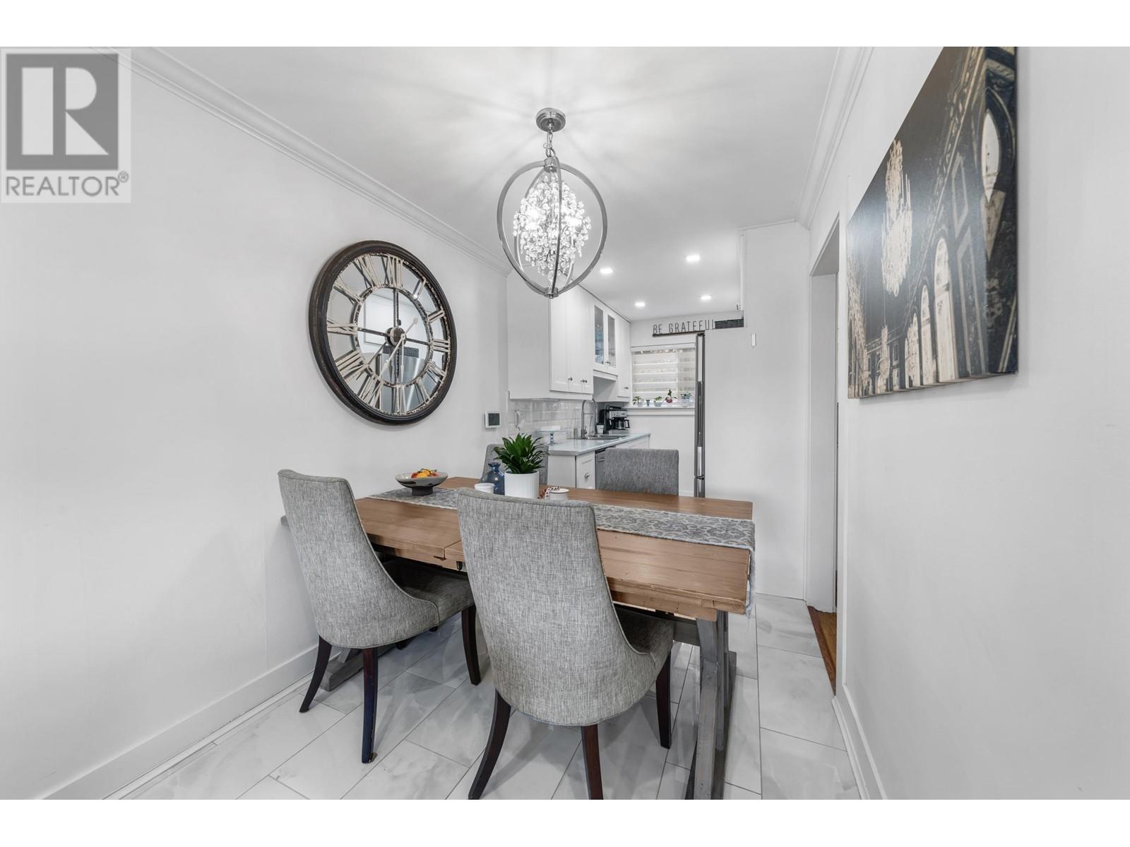 341 Marathon Court, Coquitlam, British Columbia  V3K 4Z4 - Photo 6 - R2979717