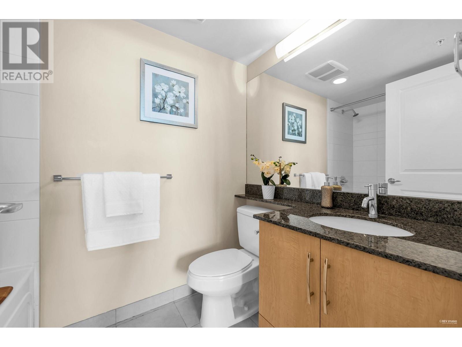 Listing Picture 27 of 36 : 1603 6351 BUSWELL STREET, Richmond / 烈治文 - 魯藝地產 Yvonne Lu Group - MLS Medallion Club Member