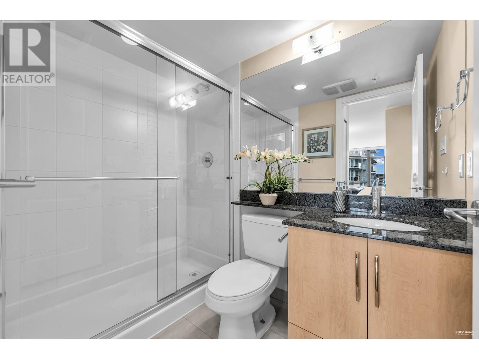 Listing Picture 32 of 36 : 1603 6351 BUSWELL STREET, Richmond / 烈治文 - 魯藝地產 Yvonne Lu Group - MLS Medallion Club Member