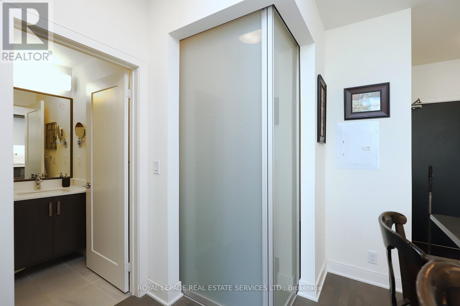 433 - 1575 Lakeshore Road W, Mississauga, Ontario  L5J 0B1 - Photo 18 - W12029169