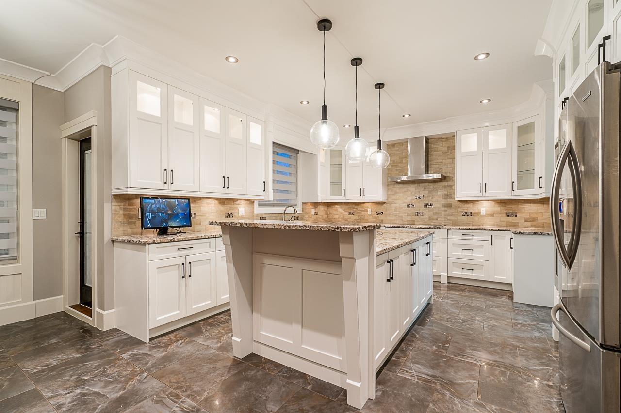 14840 66a Avenue, Surrey, British Columbia  V3S 2W4 - Photo 9 - R2979167