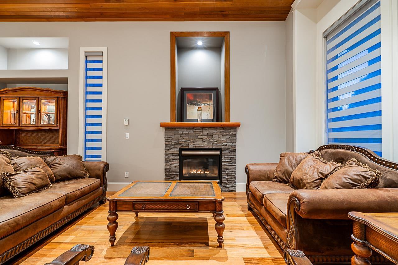 Property at 14840 66A AVENUE image 4