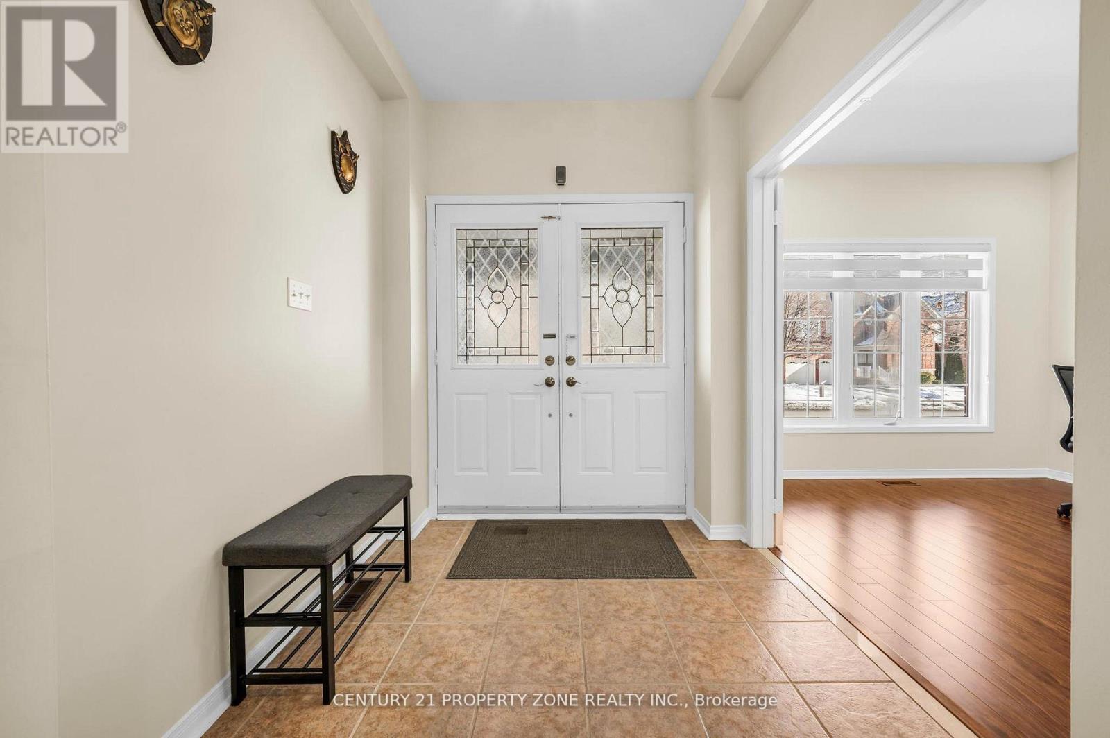 Property at 82 BRISDALE DRIVE image 3