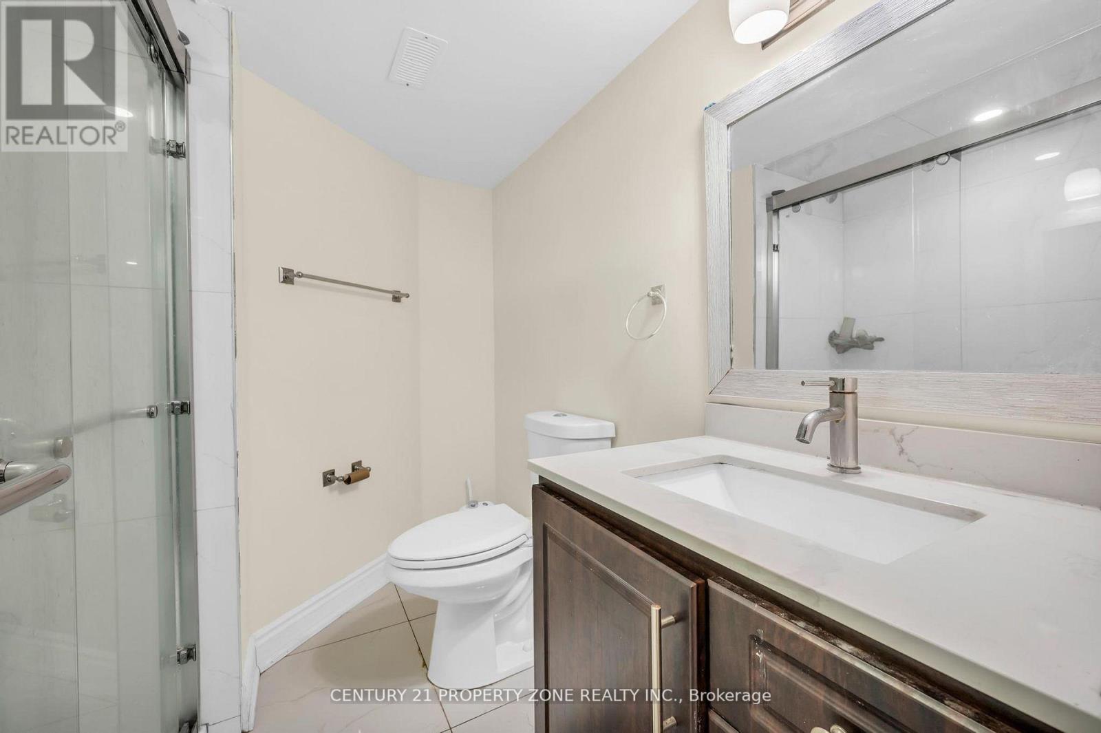 82 Brisdale Drive, Brampton, Ontario  L7A 2G8 - Photo 42 - W12029225