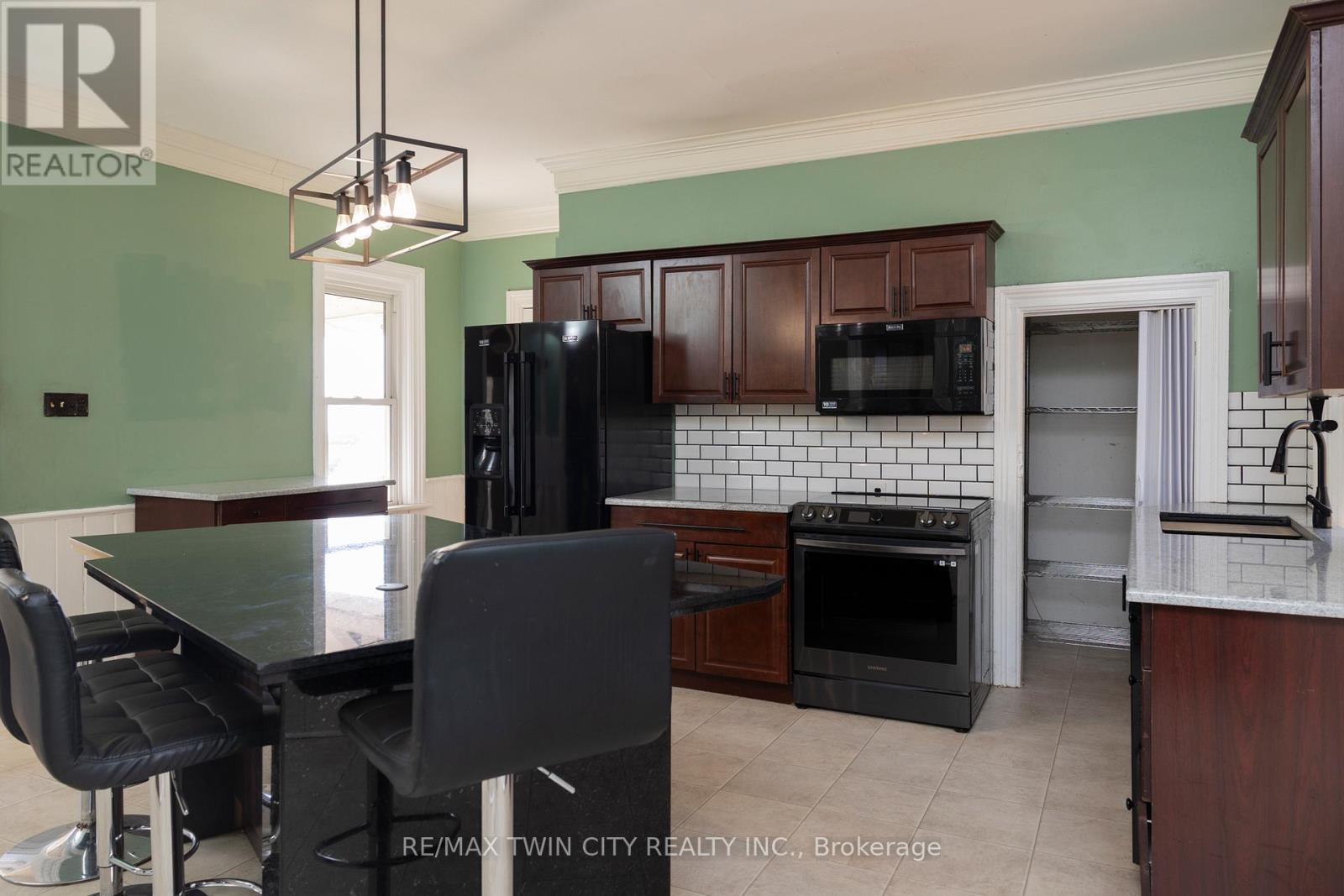 1746 Windham Rd. 2, Norfolk, Ontario  N0E 1R0 - Photo 12 - X12029216