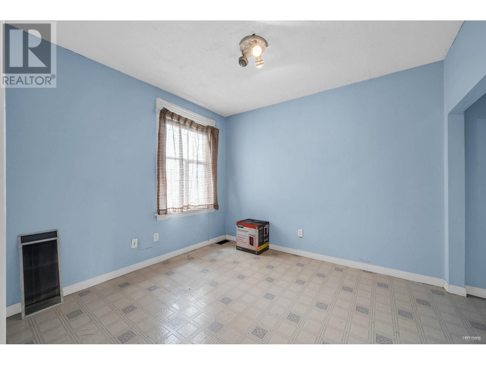 Listing Picture 22 of 26 : 1117 E PENDER STREET, Vancouver / 溫哥華 - 魯藝地產 Yvonne Lu Group - MLS Medallion Club Member