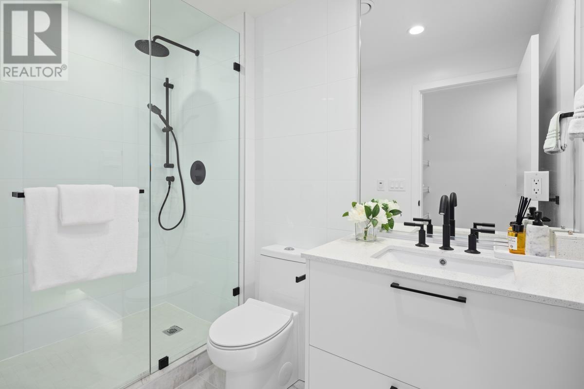 244 545 E 2nd Street, North Vancouver, British Columbia  V7L 1E1 - Photo 8 - R2979814