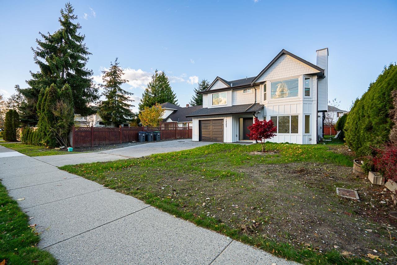 Property at 18565 60 AVENUE image 4