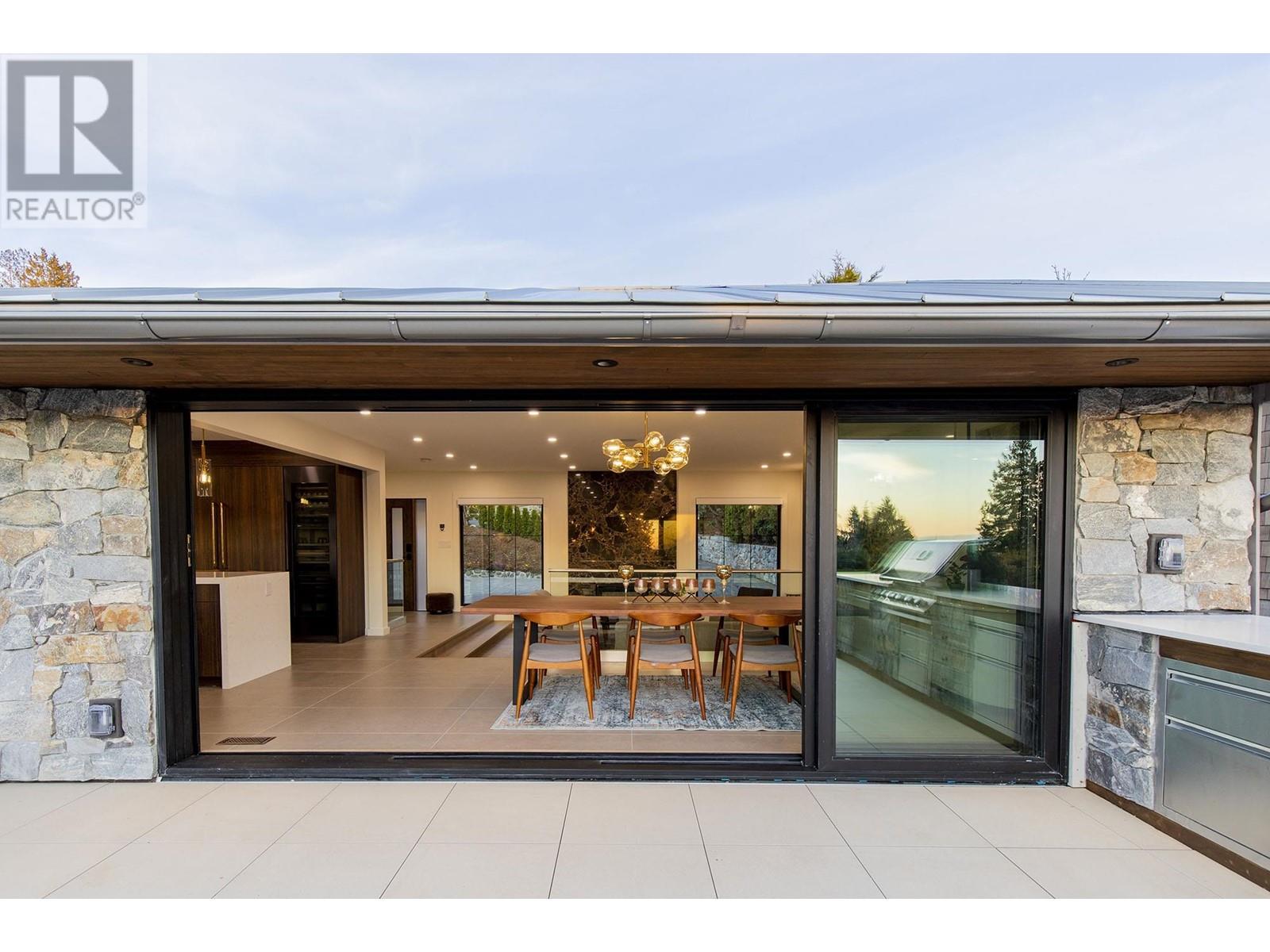 1045 Braeside Street, West Vancouver, British Columbia  V7T 2K7 - Photo 15 - R2979795