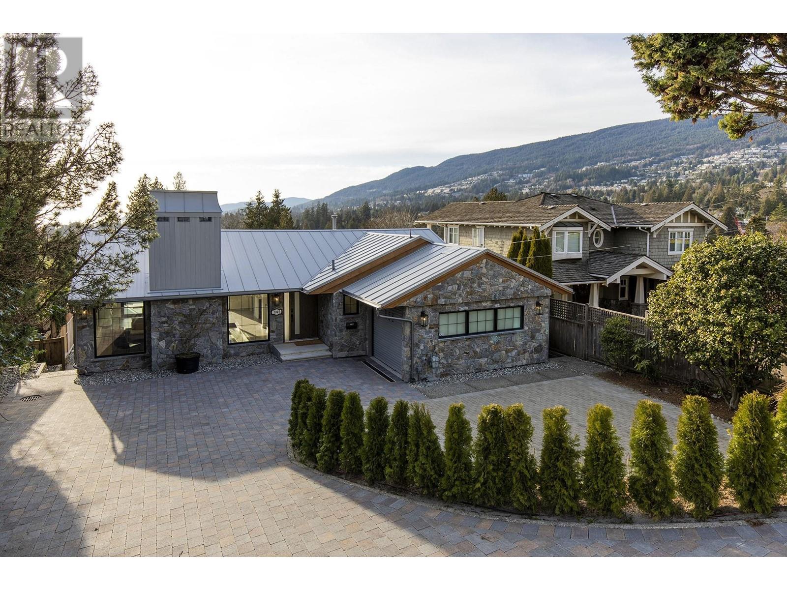 1045 Braeside Street, West Vancouver, British Columbia  V7T 2K7 - Photo 27 - R2979795