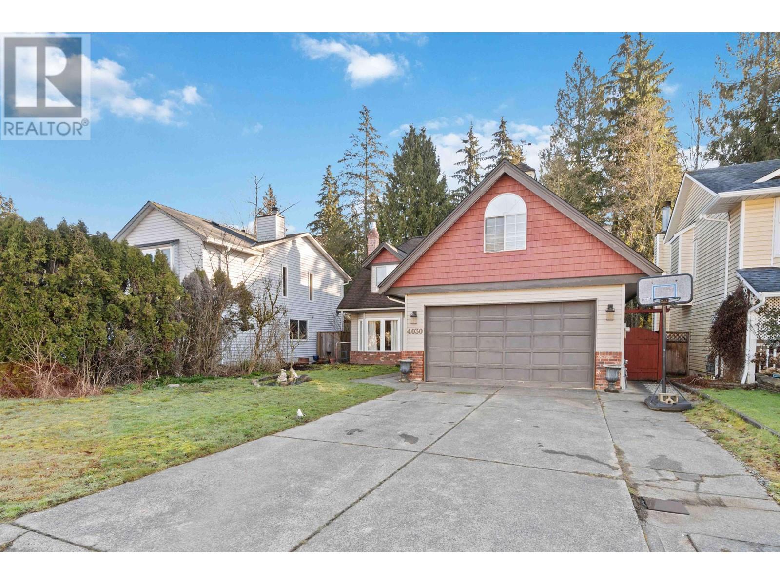 4030 Wedgewood Street, Port Coquitlam, British Columbia  V3B 6R5 - Photo 2 - R2979816