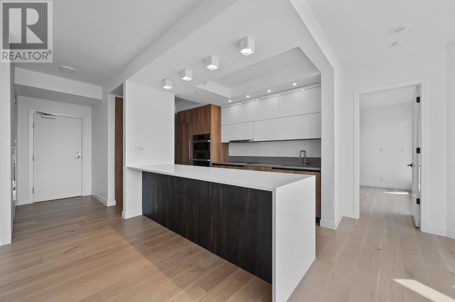 190x 1003 Pacific Street, Vancouver, British Columbia  V6E 4P2 - Photo 3 - R2979828