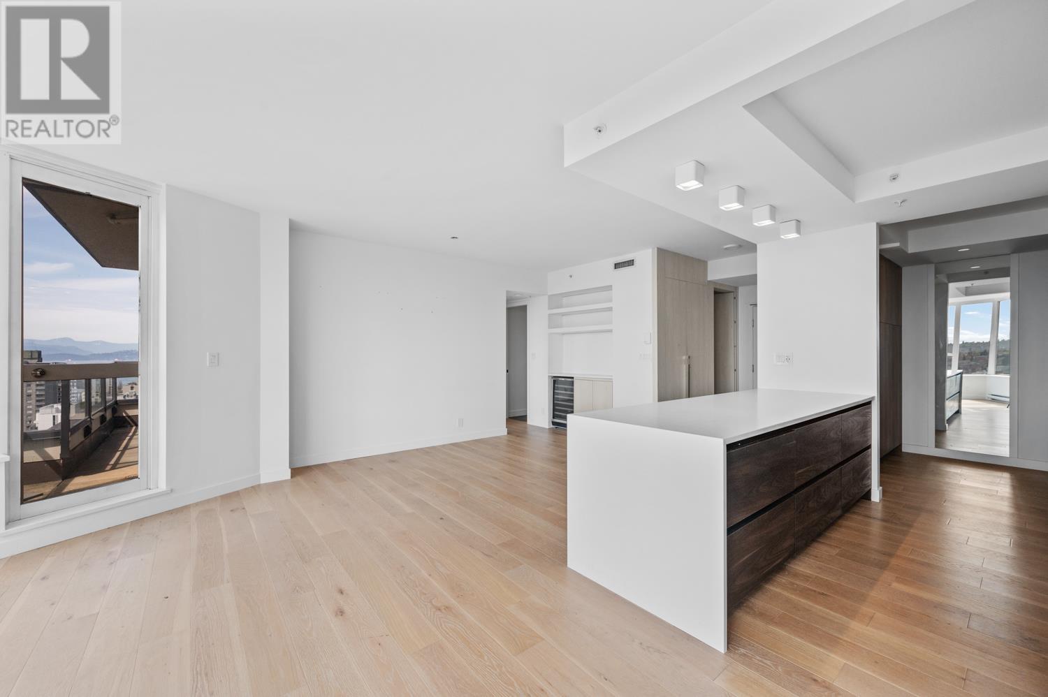 190x 1003 Pacific Street, Vancouver, British Columbia  V6E 4P2 - Photo 5 - R2979828