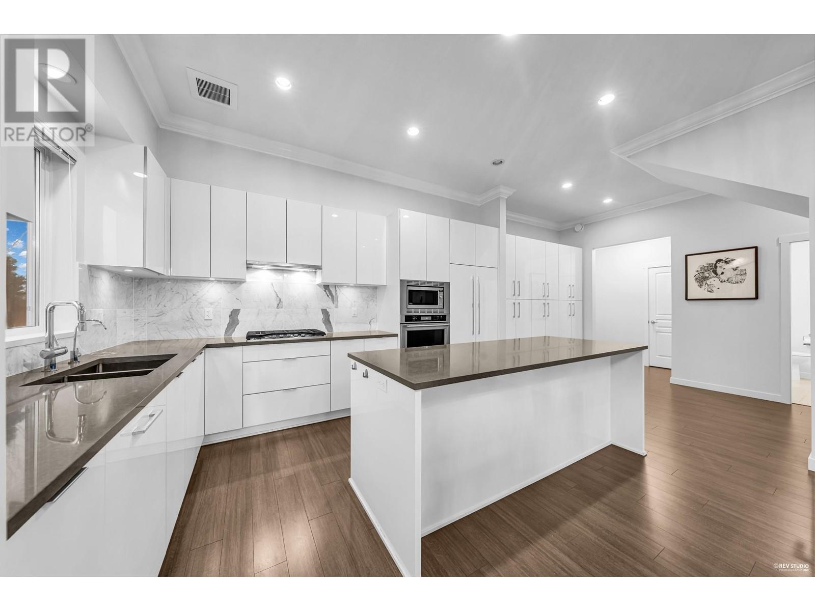 Listing Picture 12 of 25 : 62 10388 NO. 2 ROAD, Richmond / 烈治文 - 魯藝地產 Yvonne Lu Group - MLS Medallion Club Member