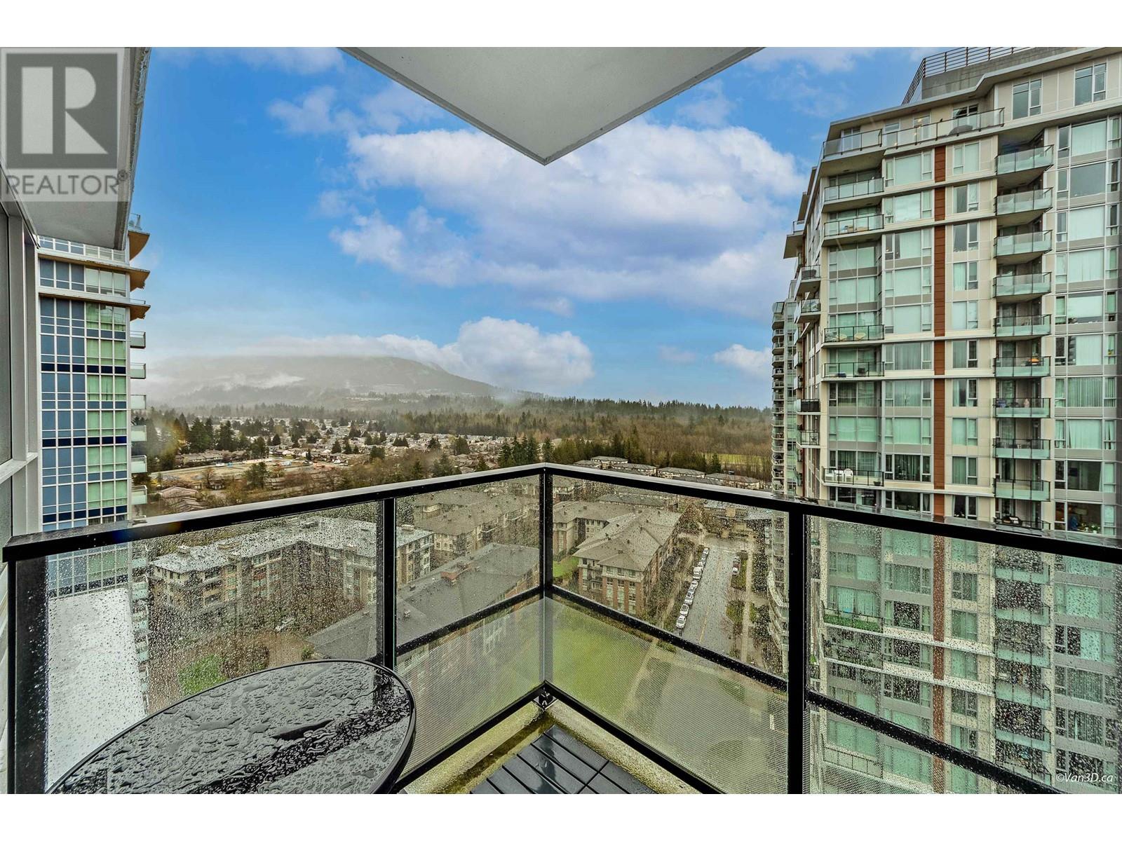 2001 3096 Windsor Gate, Coquitlam, British Columbia  V3B 0P4 - Photo 18 - R2979556