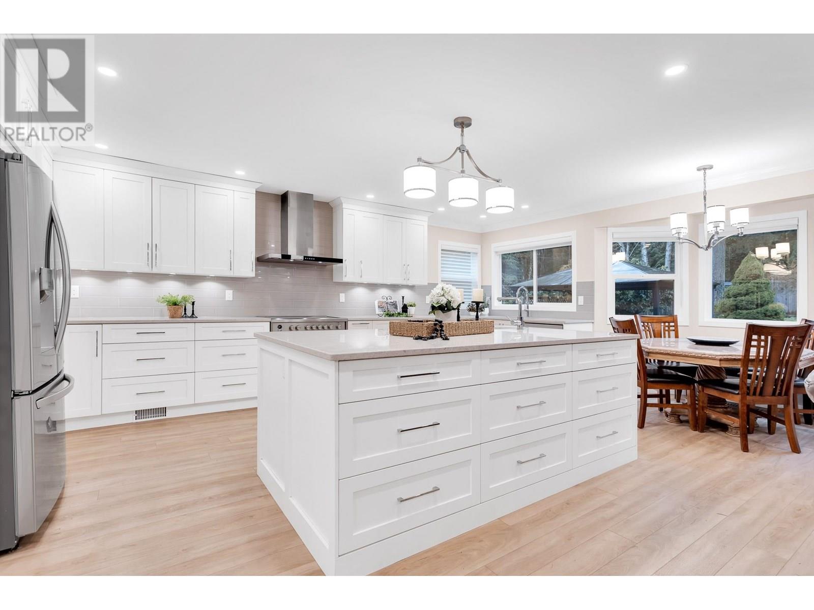 2443 Leclair Drive, Coquitlam, British Columbia  V3K 6G7 - Photo 1 - R2968845