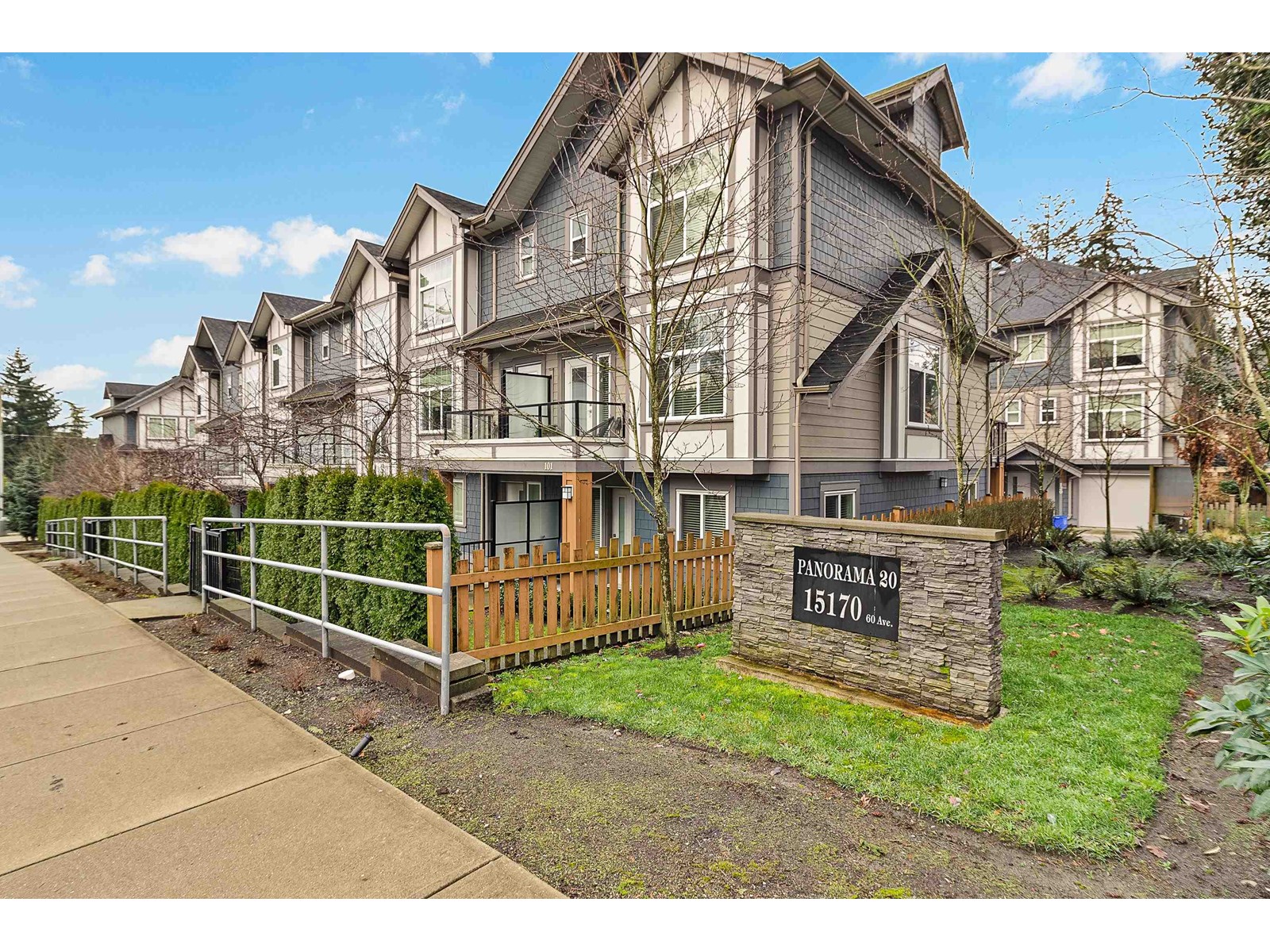 Property at 102 15170 60 AVENUE image 3