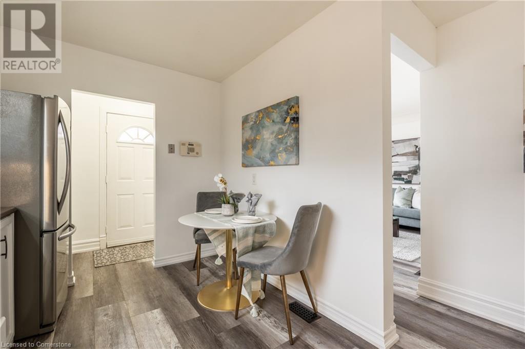 101 East 24th Street, Hamilton, Ontario  L8V 2X9 - Photo 7 - 40705760
