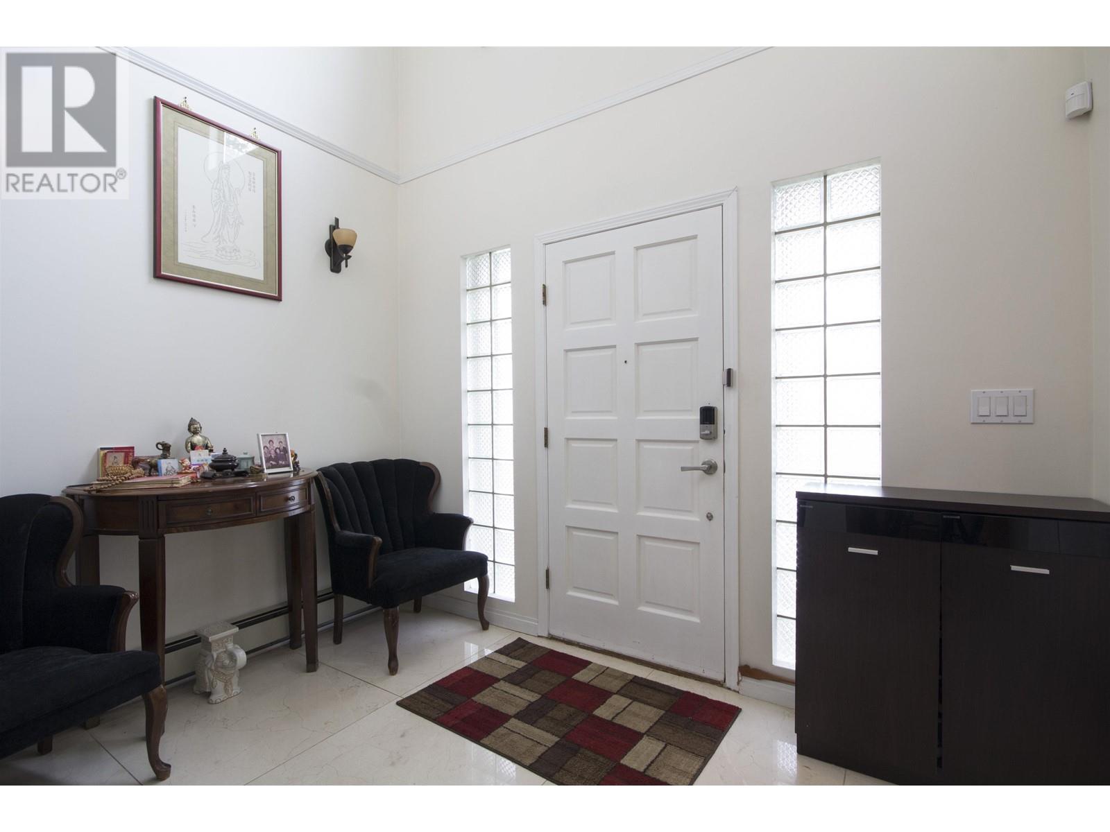 Listing Picture 2 of 40 : 64 W 39TH AVENUE, Vancouver / 溫哥華 - 魯藝地產 Yvonne Lu Group - MLS Medallion Club Member