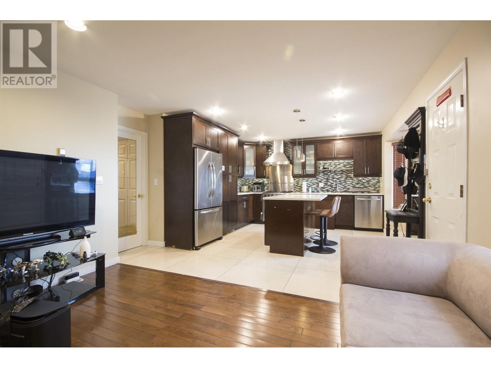 Listing Picture 15 of 40 : 64 W 39TH AVENUE, Vancouver / 溫哥華 - 魯藝地產 Yvonne Lu Group - MLS Medallion Club Member