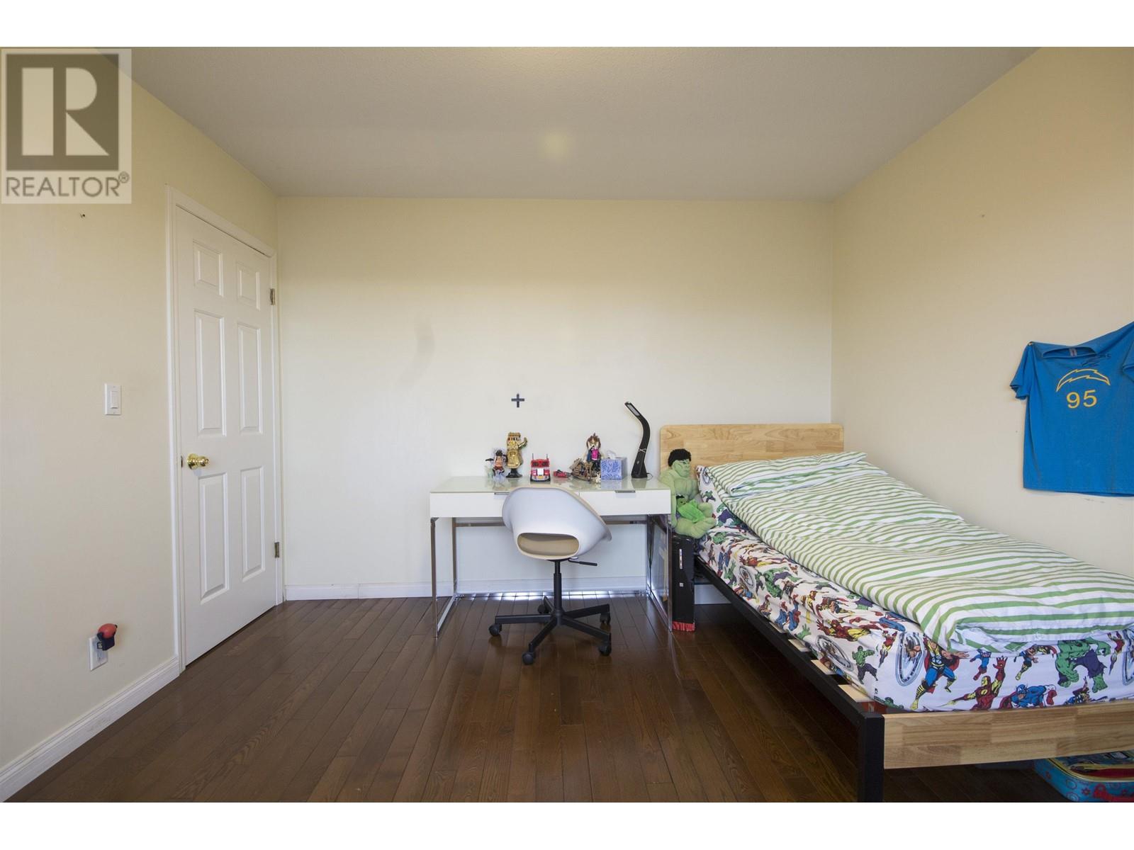 Listing Picture 27 of 40 : 64 W 39TH AVENUE, Vancouver / 溫哥華 - 魯藝地產 Yvonne Lu Group - MLS Medallion Club Member