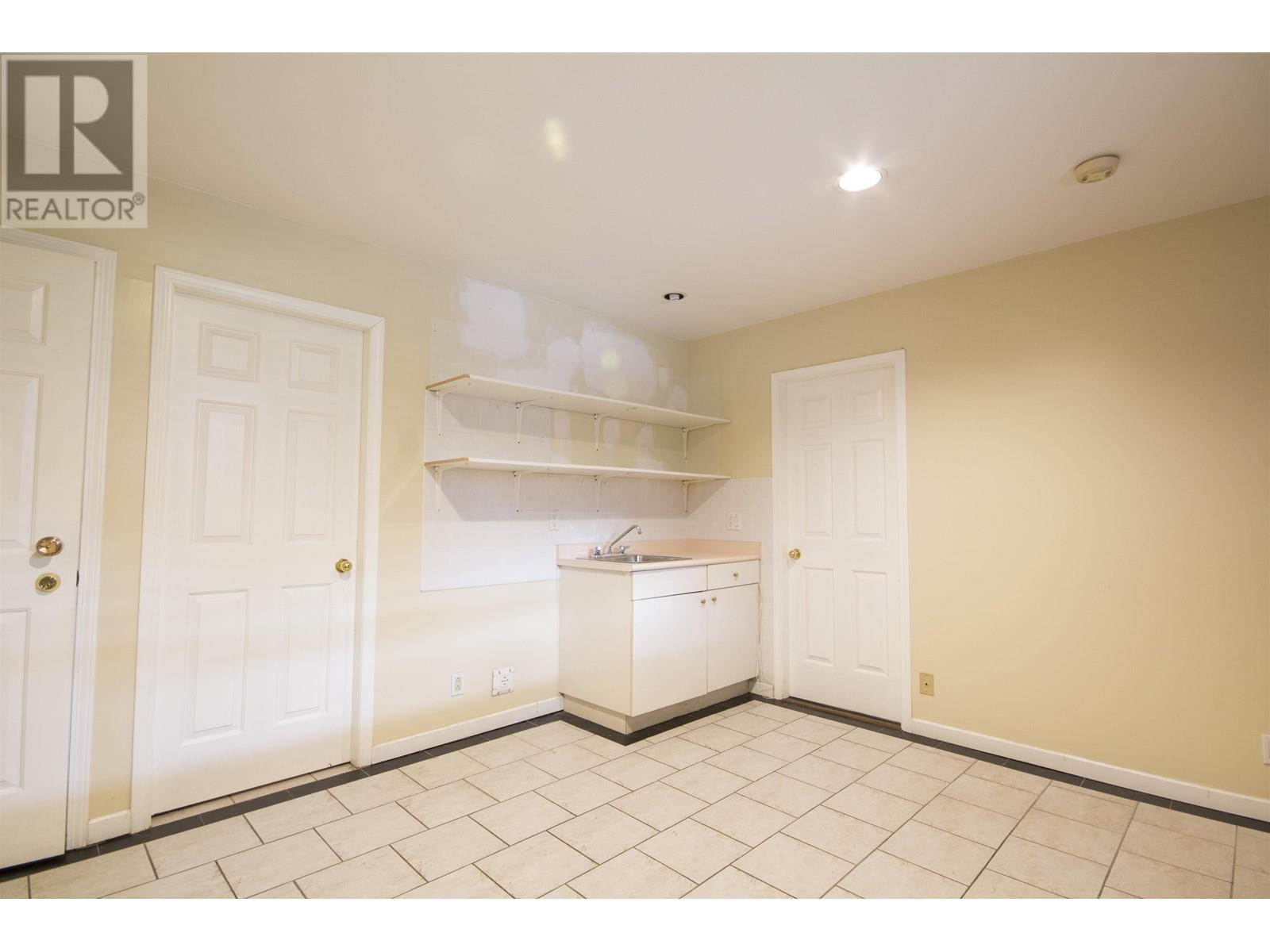 Listing Picture 33 of 40 : 64 W 39TH AVENUE, Vancouver / 溫哥華 - 魯藝地產 Yvonne Lu Group - MLS Medallion Club Member