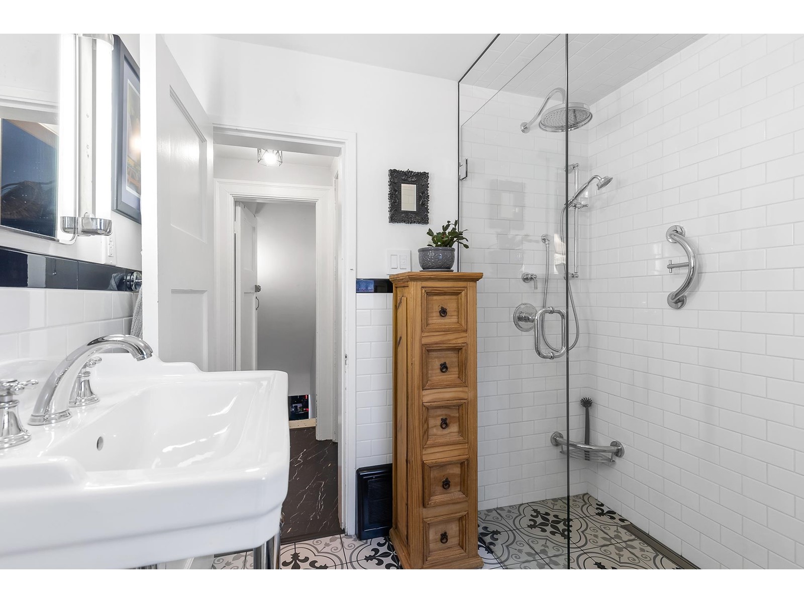 33026 2 Avenue, Mission, British Columbia  V2V 1J8 - Photo 28 - C8067653