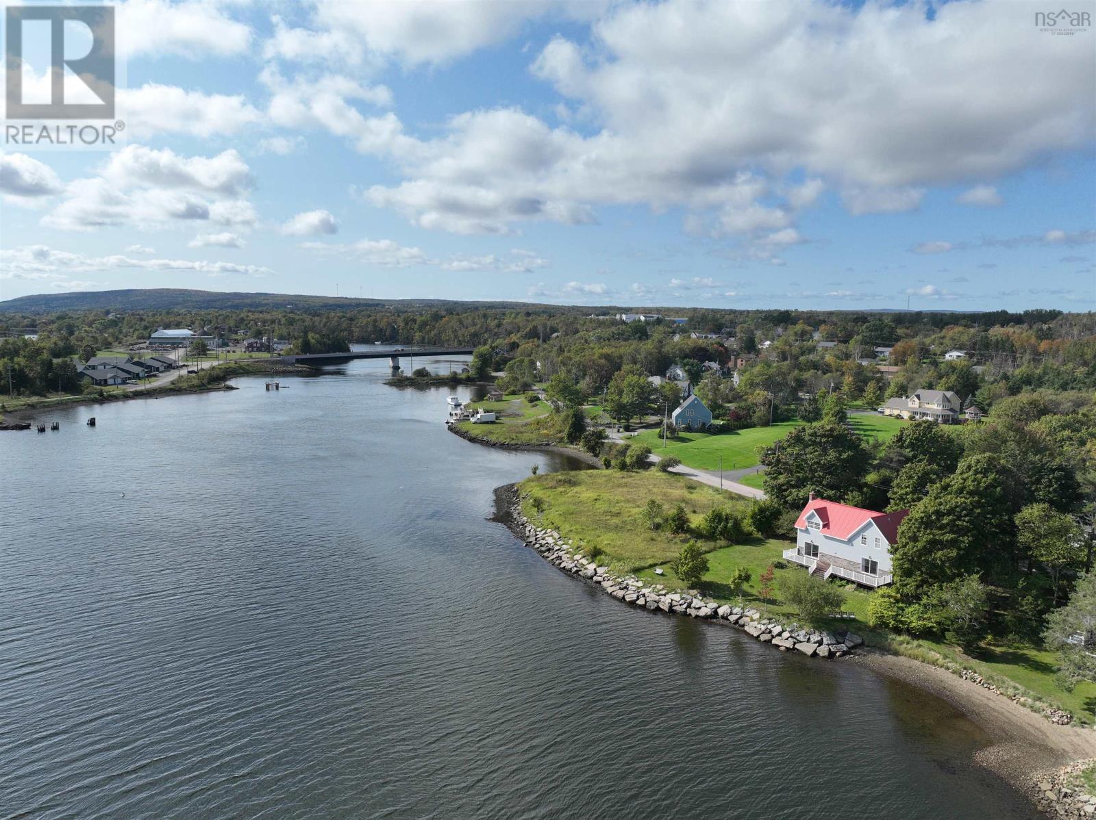 134 Sunrise Drive, Westmount, Nova Scotia  B1R 1N7 - Photo 13 - 202505308