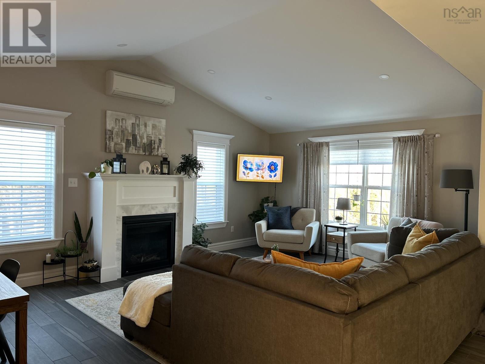 40 Sutherland Drive, Fall River, Nova Scotia  B2T 1M1 - Photo 3 - 202505309