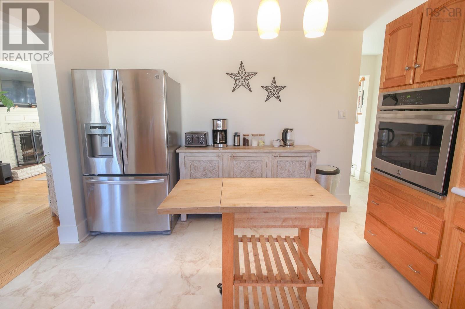 84 Park Street, Bridgewater, Nova Scotia  B4V 2B9 - Photo 14 - 202505311