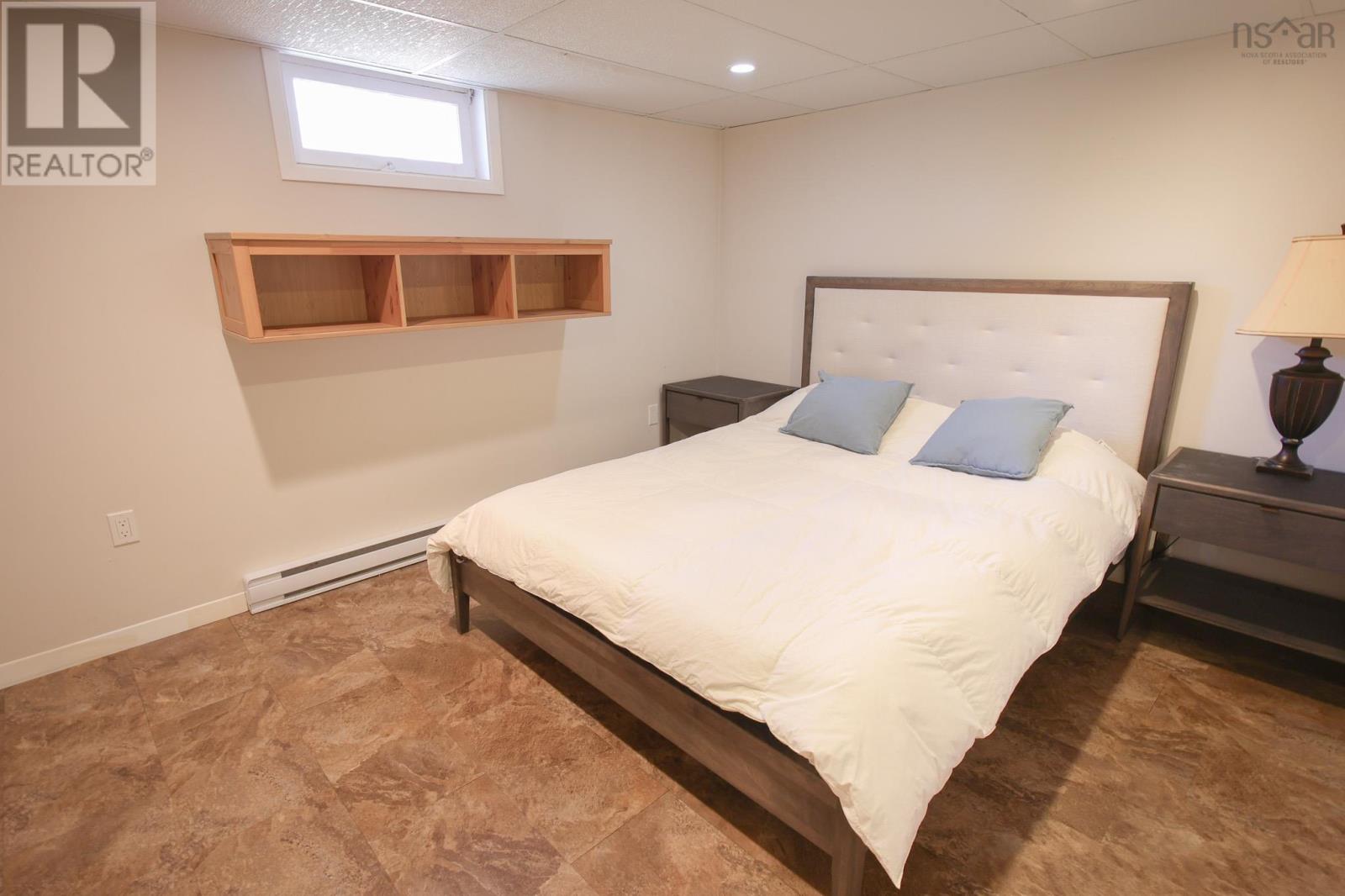 84 Park Street, Bridgewater, Nova Scotia  B4V 2B9 - Photo 36 - 202505311