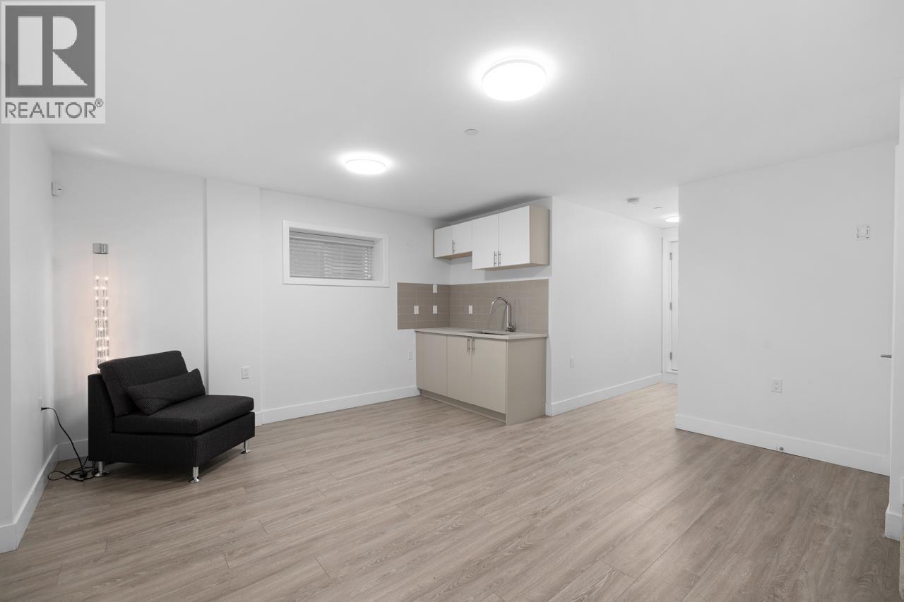 3133 Glen Drive, Vancouver, British Columbia  V5T 4C3 - Photo 25 - R2979856