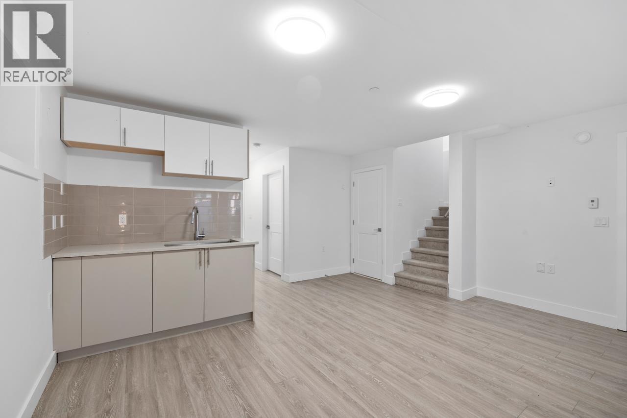 3133 Glen Drive, Vancouver, British Columbia  V5T 4C3 - Photo 26 - R2979856