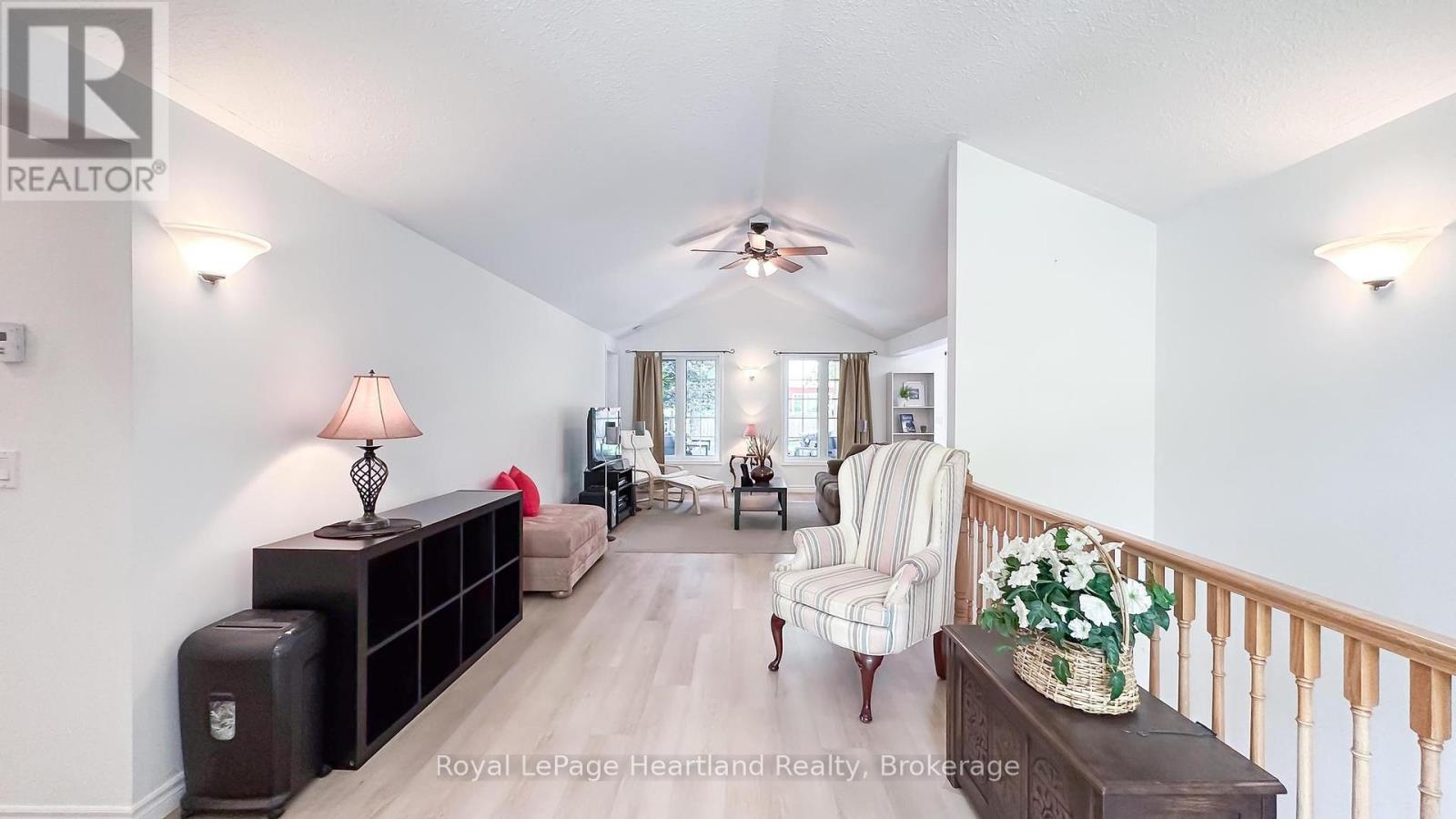11 William Street, Bluewater, Ontario  N0M 1G0 - Photo 11 - X12029384