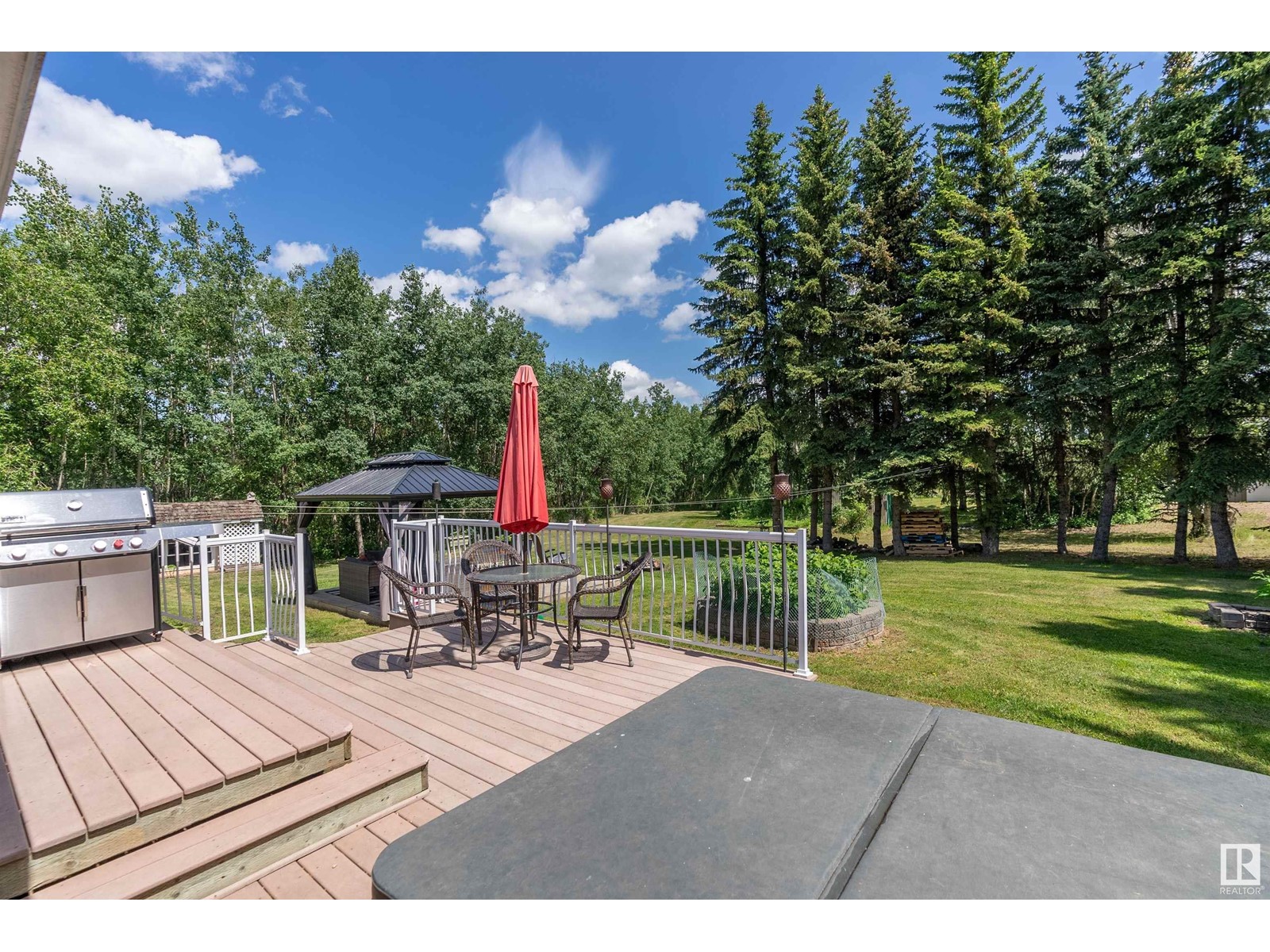 Property at 110 49547 Range Road 243 image 3