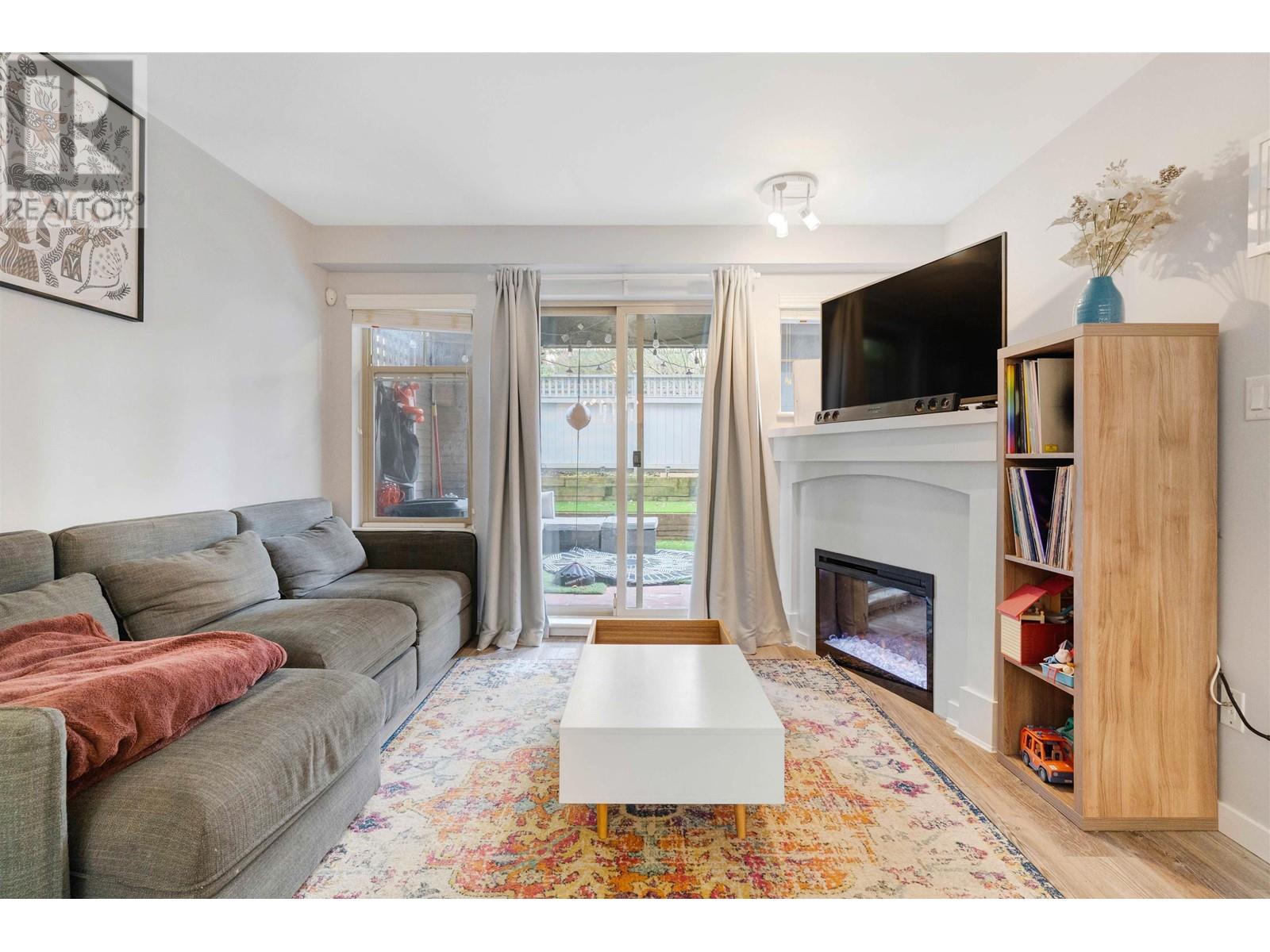 212 2988 Silver Springs Boulevard, Coquitlam, British Columbia  V3E 3R6 - Photo 5 - R2978582